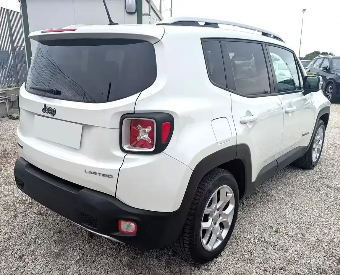 Usata Jeep Renegade Limited 120 CV (88 kW) 2015 Bianco SUV