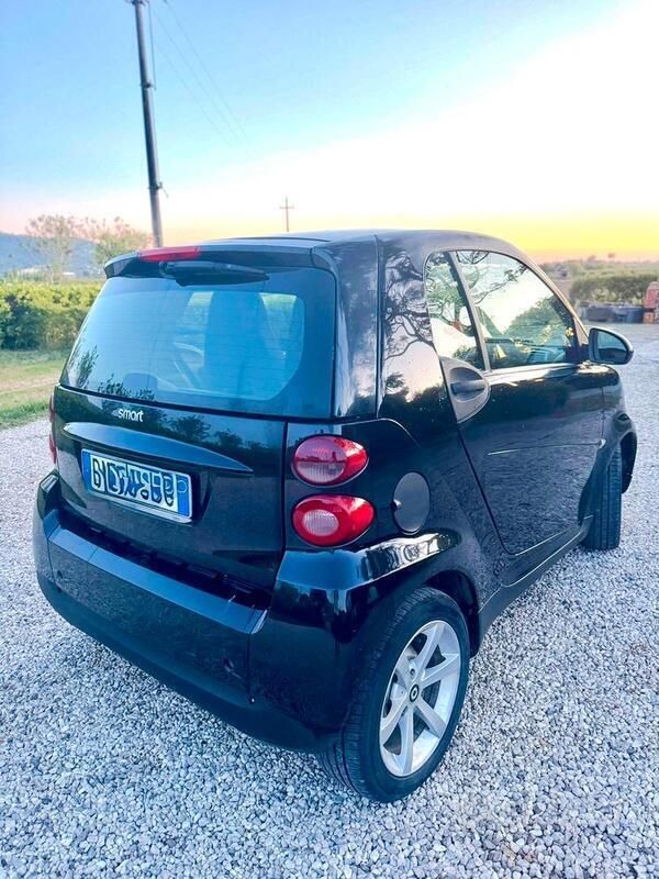 Usata 2008 Smart ForTwo Coupé Pulse Due volumi | 6399 € - Immagine 1/3