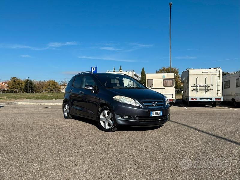 Usata Honda FR-V 140 CV (102 kW) 2006 Monovolume