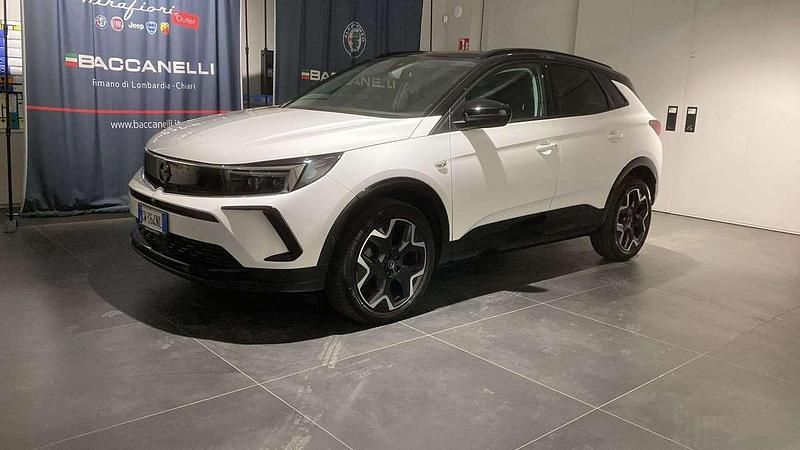 Bianco Usata 2024 Opel Grandland X SUV | 21.950 € (Ottimo prezzo) - Immagine 1/4
