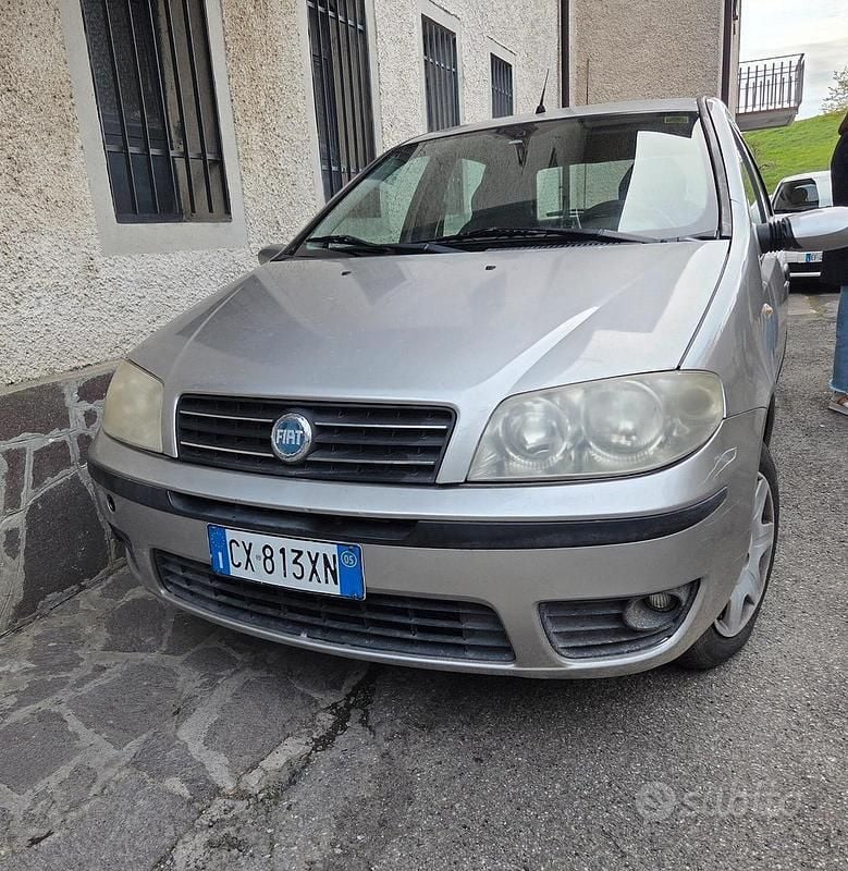 Usata Fiat Punto 59 CV (43 kW) 2005 Grigio Utilitaria