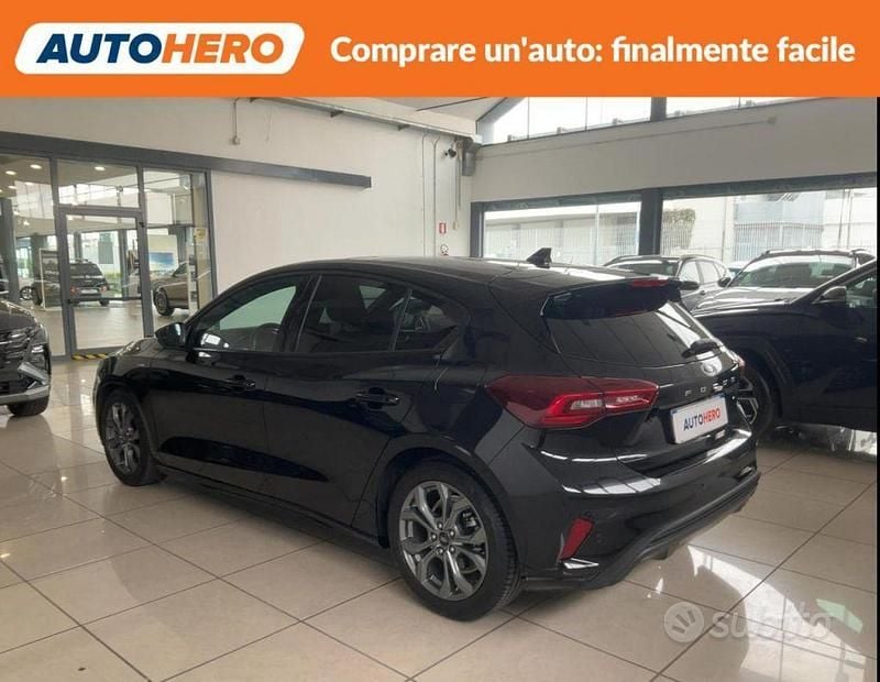 Usata Ford Focus 115 CV (84 kW) 2023 Nero Berlina