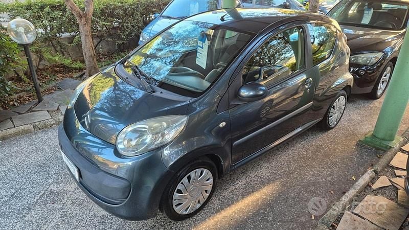 Occasion Citroën C1 55 ch (40 kW) 2008 Gris Citadine