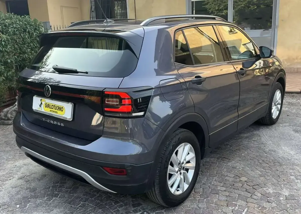 Usata VW T-Cross Style 95 CV (69 kW) 2023 Smoky grey SUV