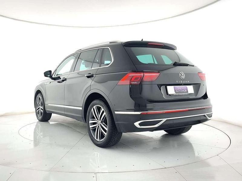 Usata VW Tiguan Elegance 150 CV (110 kW) 2021 Nero metallizzato SUV