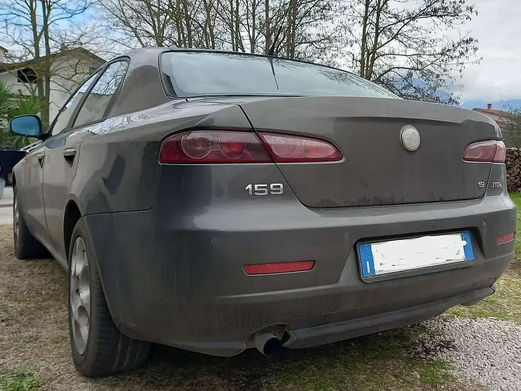 Usata Alfa Romeo 159 150 CV (110 kW) 2007 Grigio Berlina