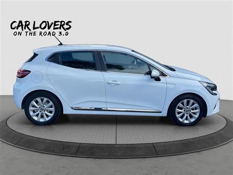 Usata Renault Clio V Intens 140 CV (102 kW) 2022 Bianco Utilitaria