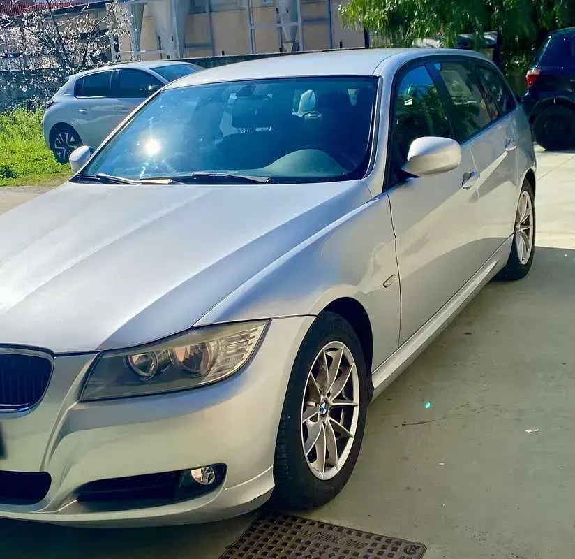 Usata BMW 316 116 CV (85 kW) 2010 Grigio Station wagon