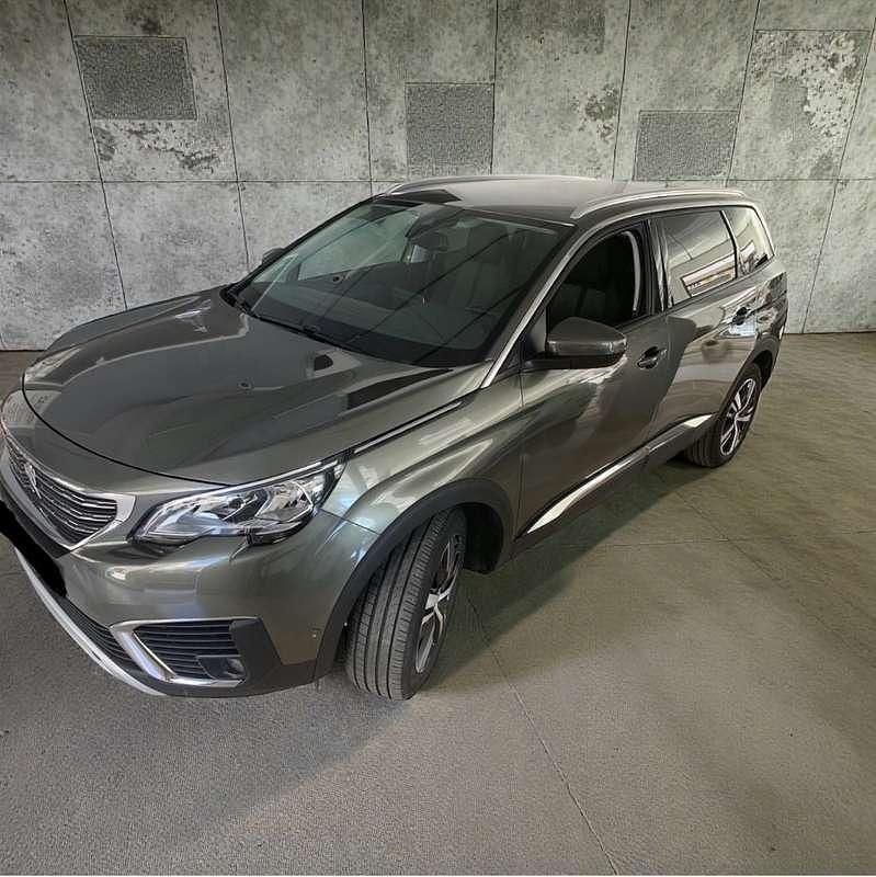 Usata Peugeot 5008 Allure 120 CV (88 kW) 2017 Bronzo SUV