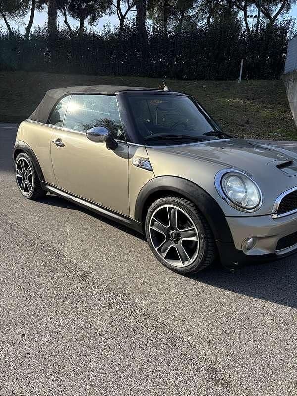 Usata Mini Cooper S Cabriolet 170 CV (125 kW) 2009 Cabrio