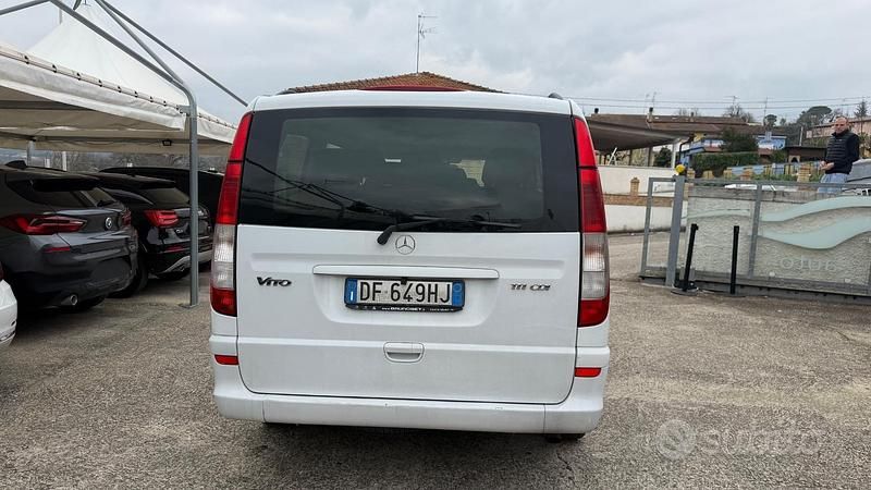 Usata Mercedes Viano 163 CV (119 kW) 2012 Bianco Monovolume