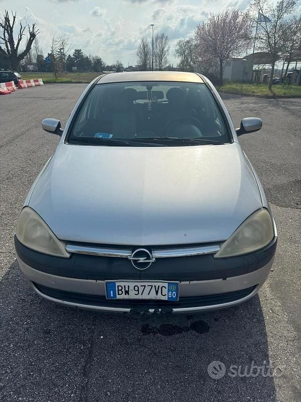 Occasion Opel Corsa 75 ch (55 kW) 2002 Gris Citadine