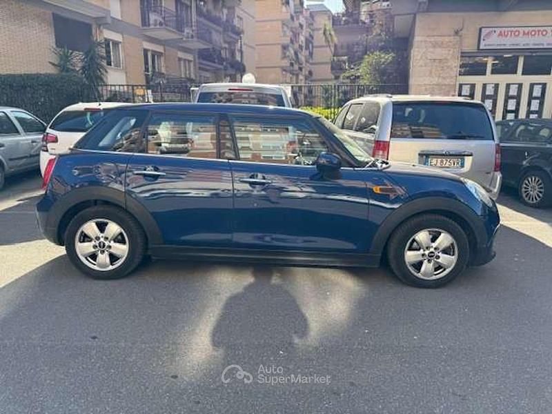 Usata Mini Cooper D Business 116 CV (85 kW) 2015 Blu Utilitaria