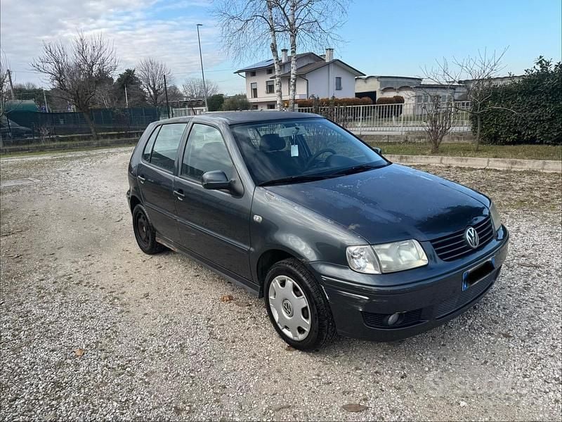 Nero Usata 2000 VW Polo Highline Berlina | 500 € (Super prezzo) - Immagine 1/4
