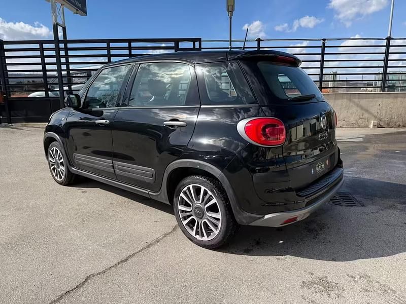 Usata Fiat 500L Cross 95 CV (69 kW) 2021 Nero Monovolume
