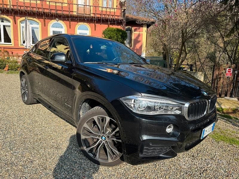 Begagnad BMW X6 Efficient Dynamics 2019 Svart SUV