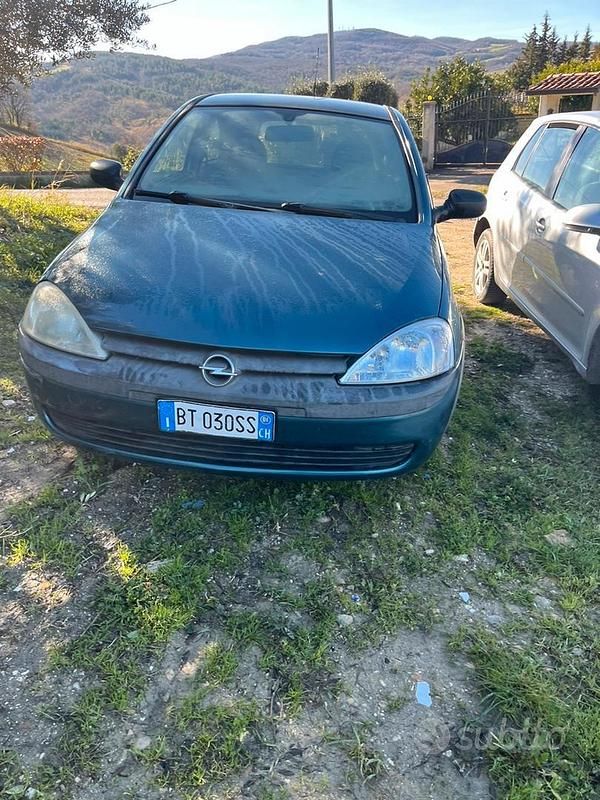 Usata Opel Corsa 2000 Verde Berlina