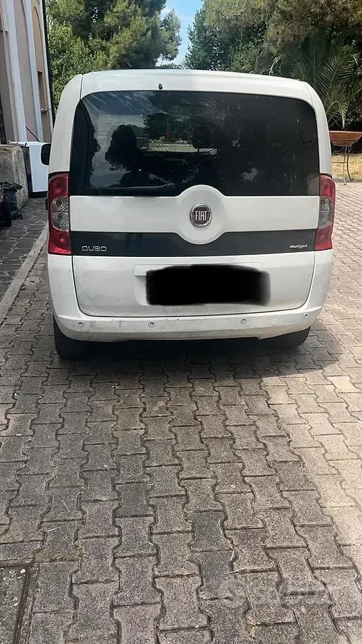 Usata Fiat Qubo Trekking 75 CV (55 kW) 2016 Grigio Monovolume