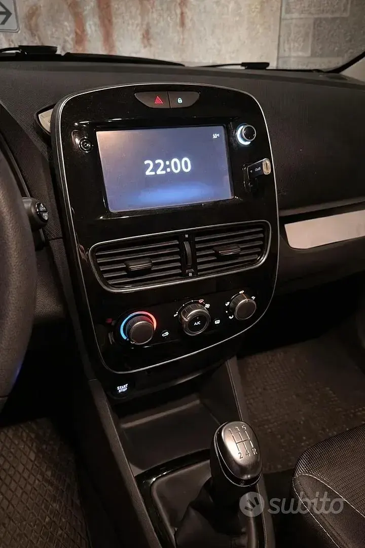 Usata Renault Clio 75 CV (55 kW) 2017 Utilitaria