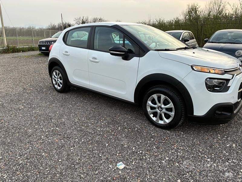 Usata Citroën C3 101 CV (74 kW) 2021 Bianco Utilitaria