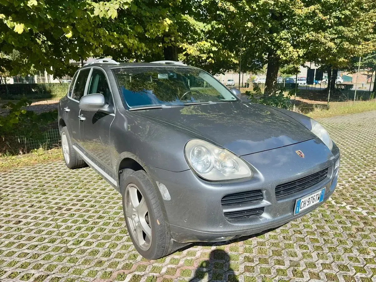 Usata Porsche Cayenne S 340 CV (250 kW) 2003 Grigio SUV