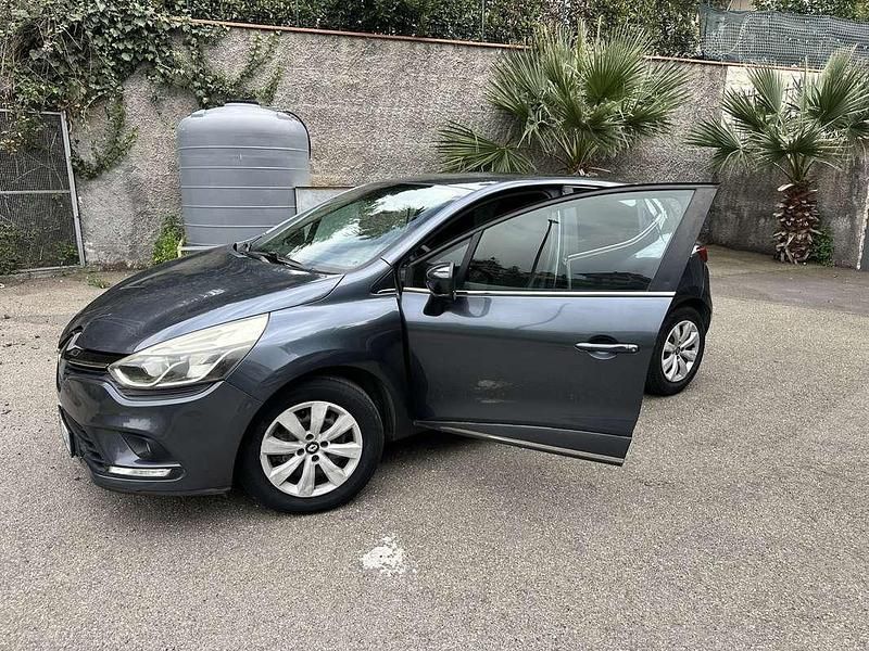 Usata Renault Clio IV Life 75 CV (55 kW) 2017 Berlina