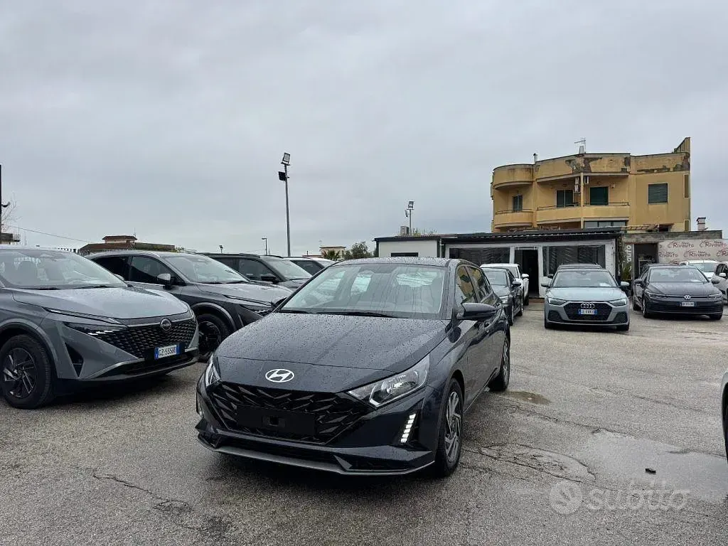 Nuova Hyundai i20 90 CV (66 kW) 2026 Grigio Utilitaria