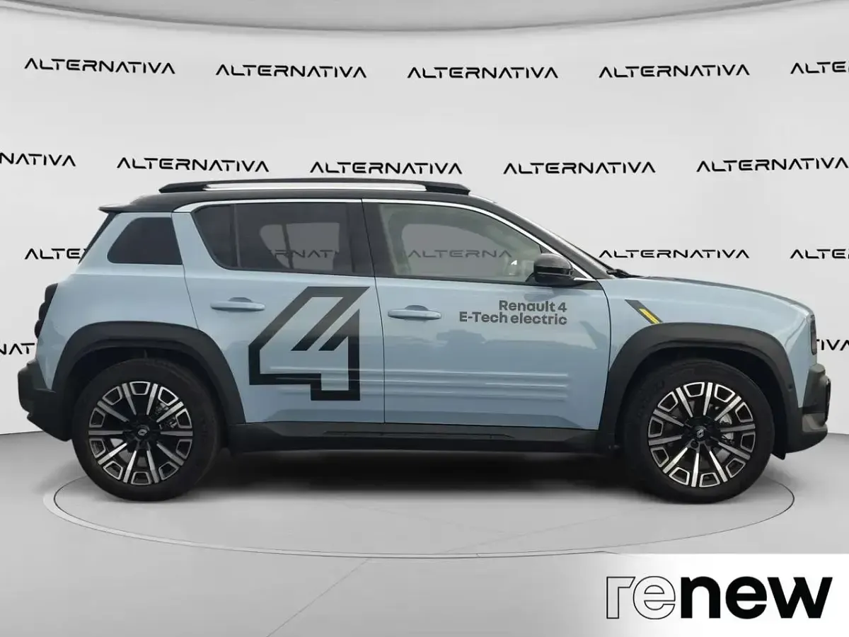 Usado Renault R4 Iconic 110 kW (150 CV) 2025 Bestyle liberté (blu celeste Berlina