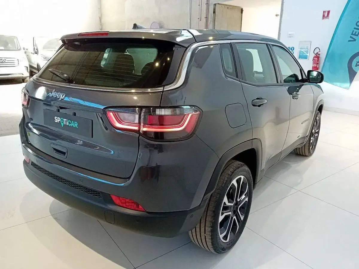 Usata Jeep Compass Altitude 131 CV (96 kW) 2024 Other SUV