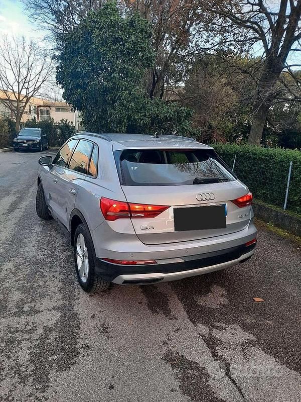 Usata Audi Q3 Advanced 150 CV (110 kW) 2019 Grigio SUV