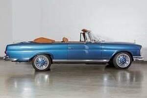 Usata Mercedes 220 SE 120 CV (88 kW) 1965 Blu Cabrio