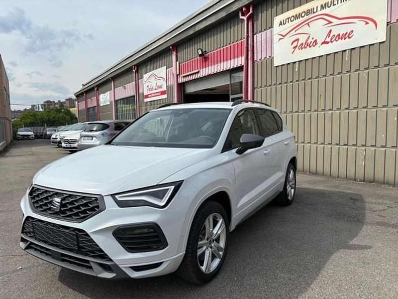 Bianco Nuova 2025 Seat Ateca FR SUV | 32.890 € (Super prezzo) - Immagine 1/4