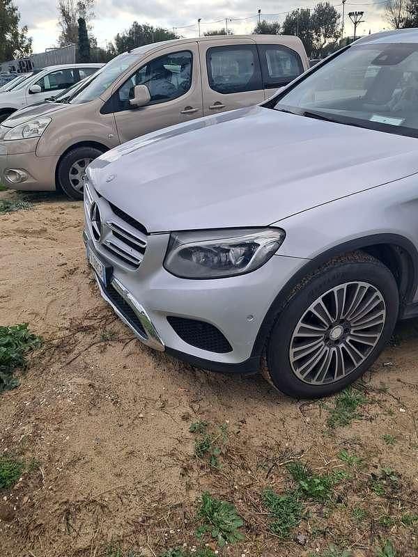 Usata Mercedes GLC220 Premium 170 CV (125 kW) 2016 Grigio SUV