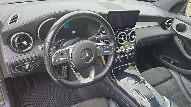 Usata Mercedes GLC300e Edition 194 CV (142 kW) 2021 Grigio Coupé