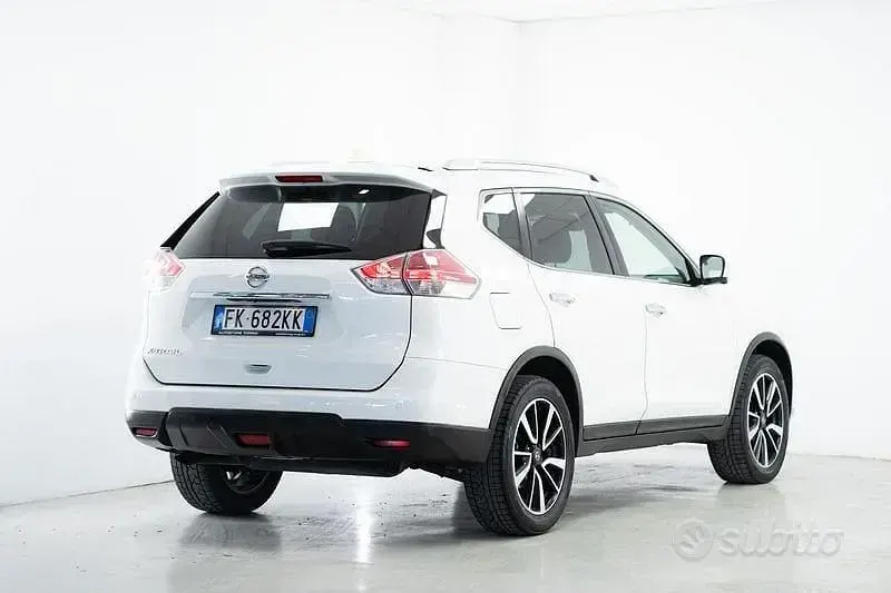 Usata Nissan X-Trail Tekna 131 CV (96 kW) 2017 Bianco SUV