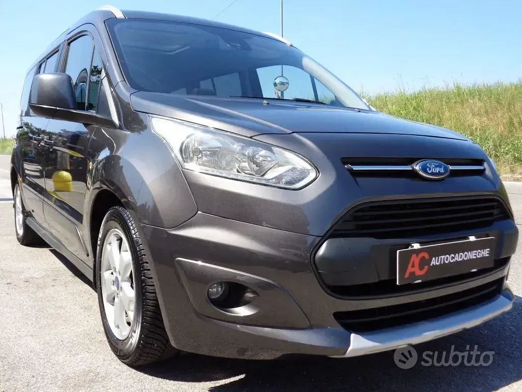 Usata Ford Tourneo Connect 120 CV (88 kW) 2017 Grigio Monovolume