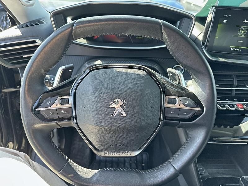 Usata Peugeot 2008 Allure 131 CV (96 kW) 2021 Nero SUV