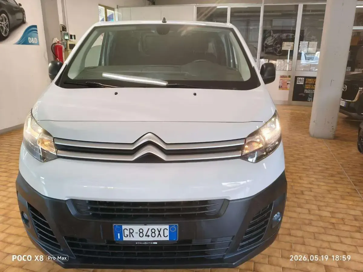 Usata Citroën Jumpy 56 kW (77 CV) 2023 Bianco Monovolume