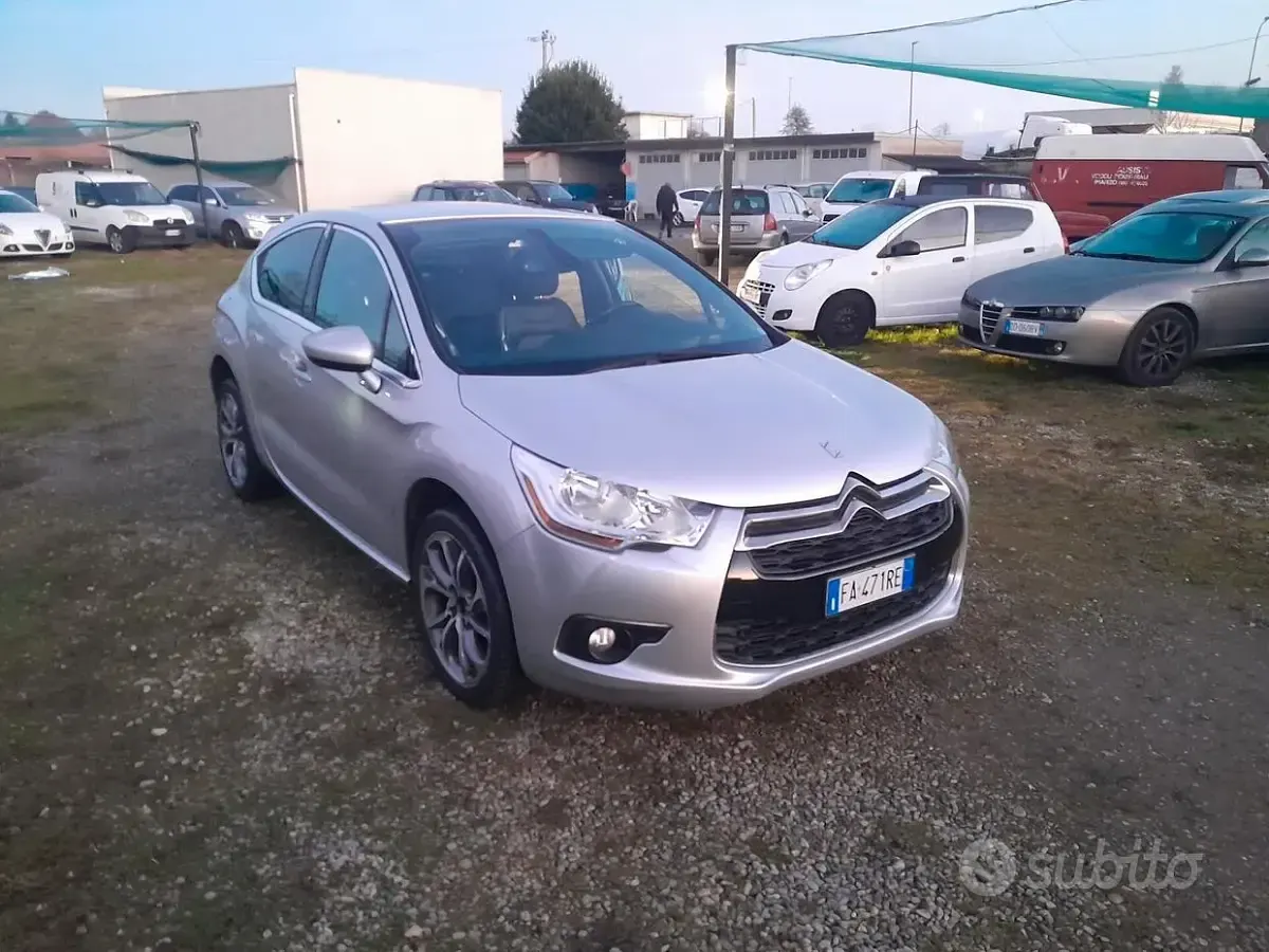 Gebraucht DS Automobiles DS4 Business 120 PS (88 kW) 2015 Grau Limousine