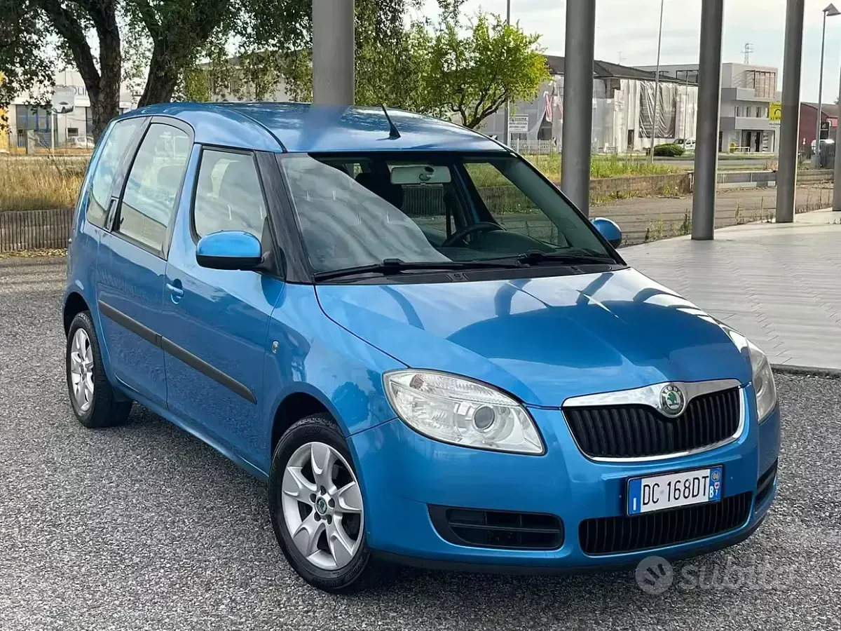 Usata Skoda Roomster 85 CV (62 kW) 2006 Bluazzurro Monovolume