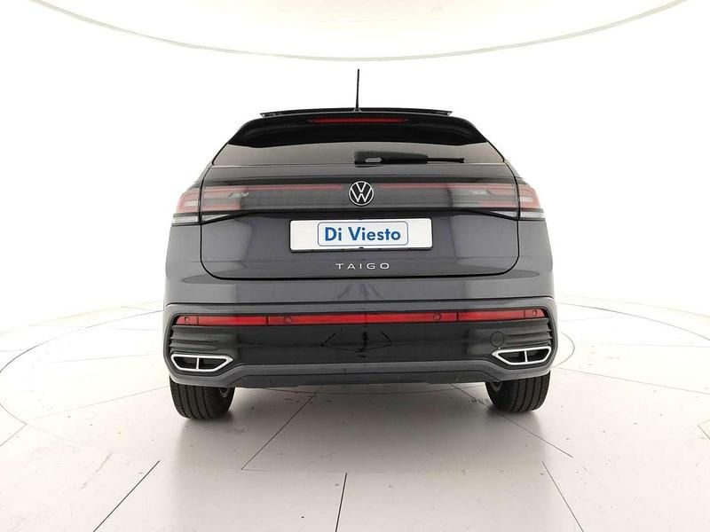 Usata VW Taigo R-line 110 CV (80 kW) 2024 5w smoky grey metallizzato SUV