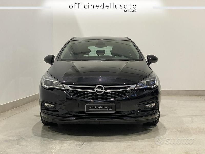 Usata Opel Astra Business 110 CV (80 kW) 2018 Other Station wagon