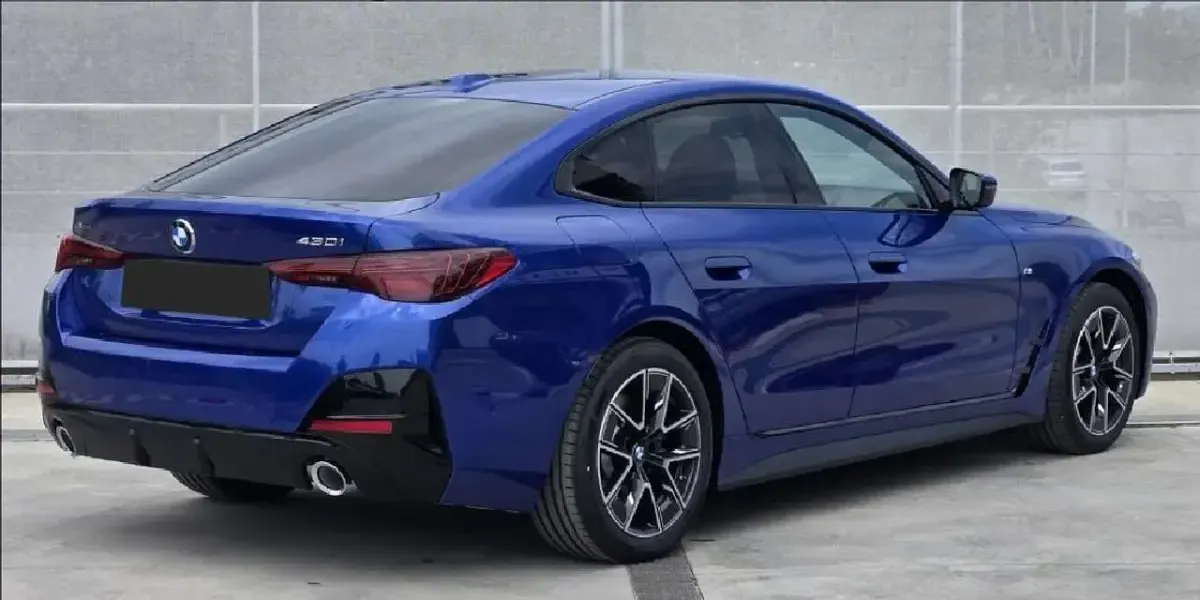 Usata BMW 430 Cabriolet M Sport 245 CV (180 kW) 2025 Blu portimao m Cabrio