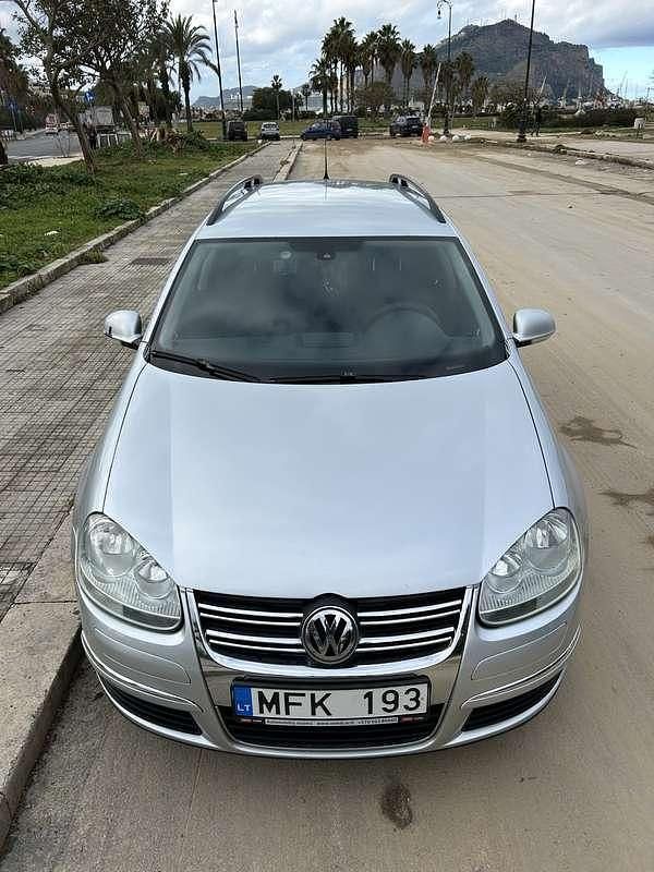 Usata VW Golf VI 105 CV (77 kW) 2008 Argento Utilitaria
