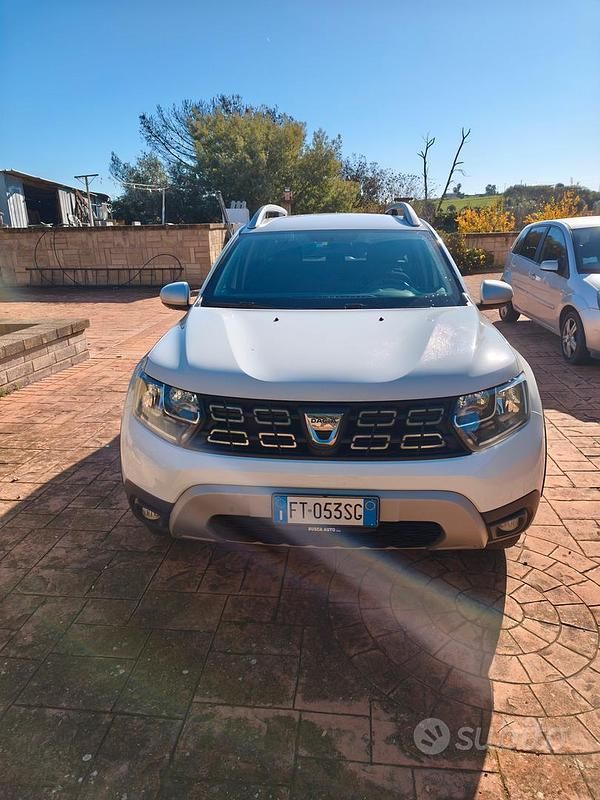 Usata Dacia Duster Prestige 114 CV (83 kW) 2019 Bianco SUV