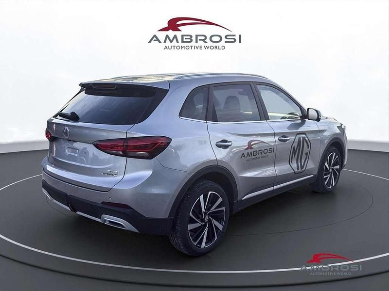 Nuova MG ZS Luxury 197 CV (144 kW) 2025 Cosmic silver SUV