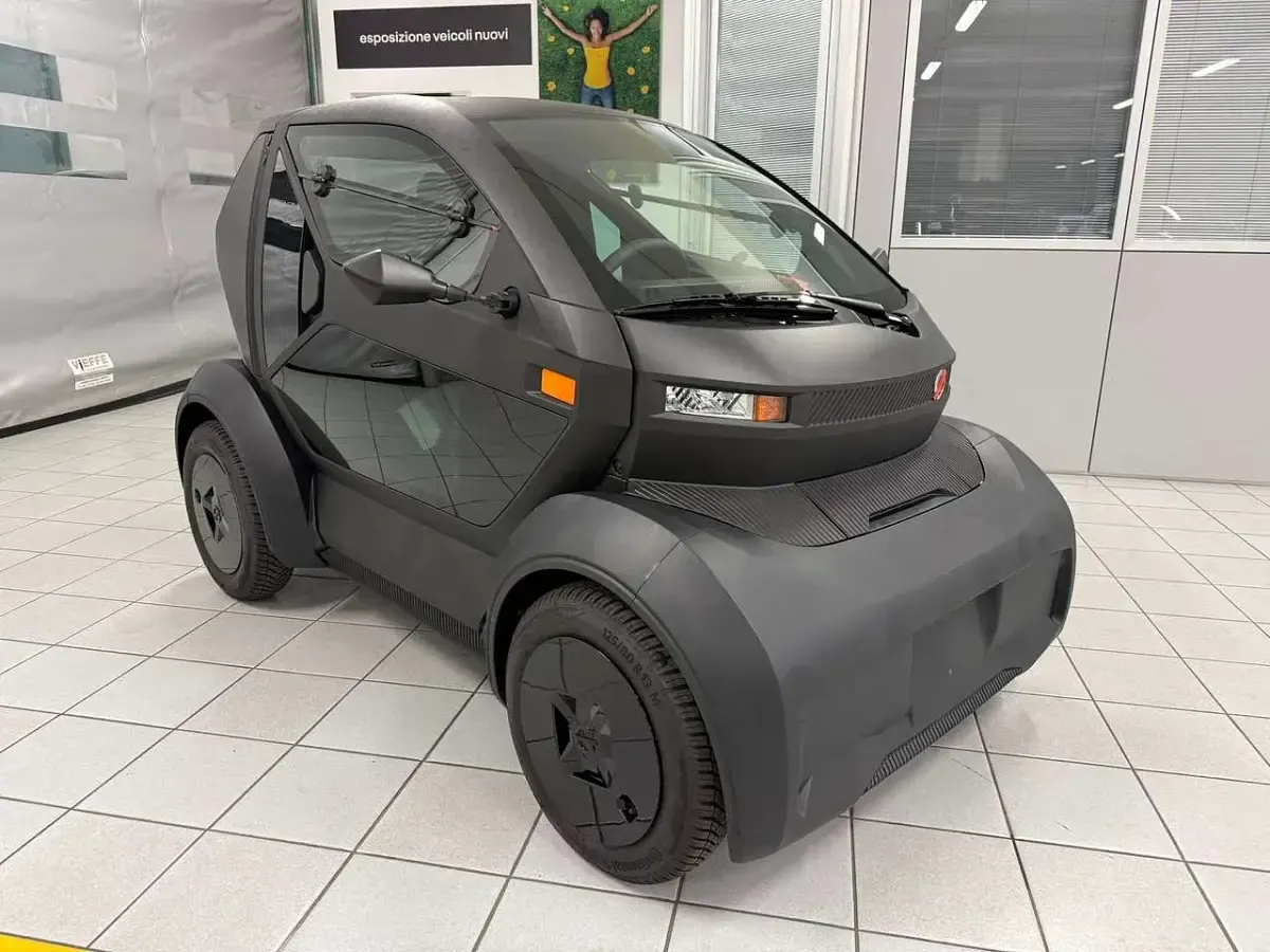 Nuova Mobilize Duo 2025 Nero Utilitaria
