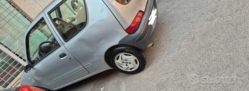 Usata Fiat 600 2005 Grigio Utilitaria
