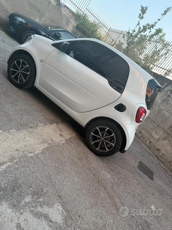 Usata Smart ForTwo Coupé 2016 Utilitaria