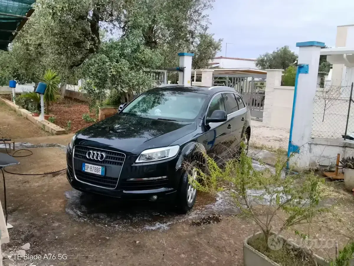 Usata Audi Q7 240 CV (176 kW) 2008 Nero SUV
